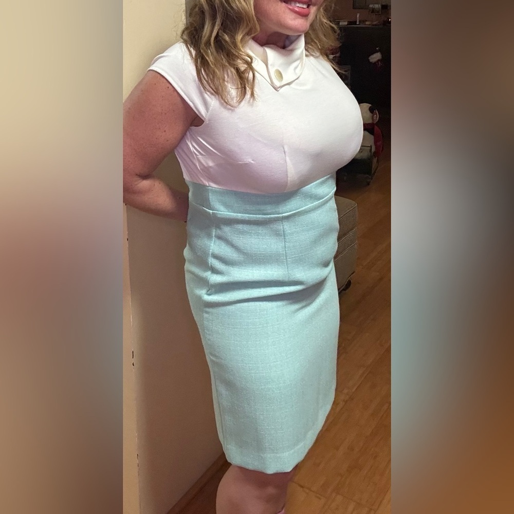 Chic White and Light Blue dress midi - Picture 3 of 9